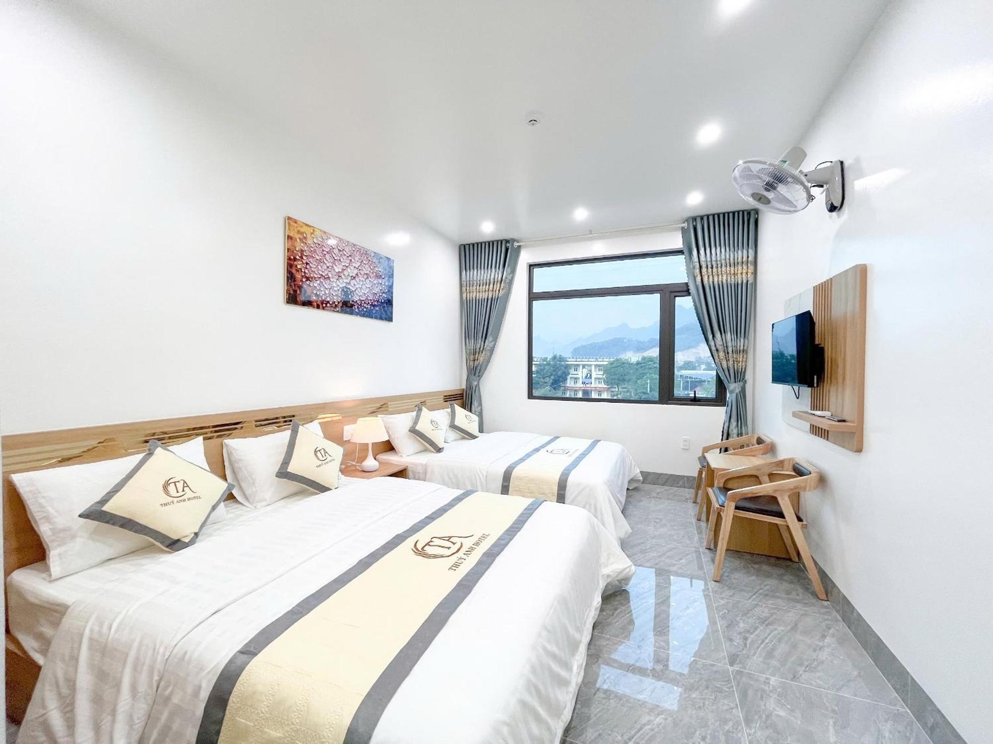 Thuy Anh Hotel ハザン エクステリア 写真