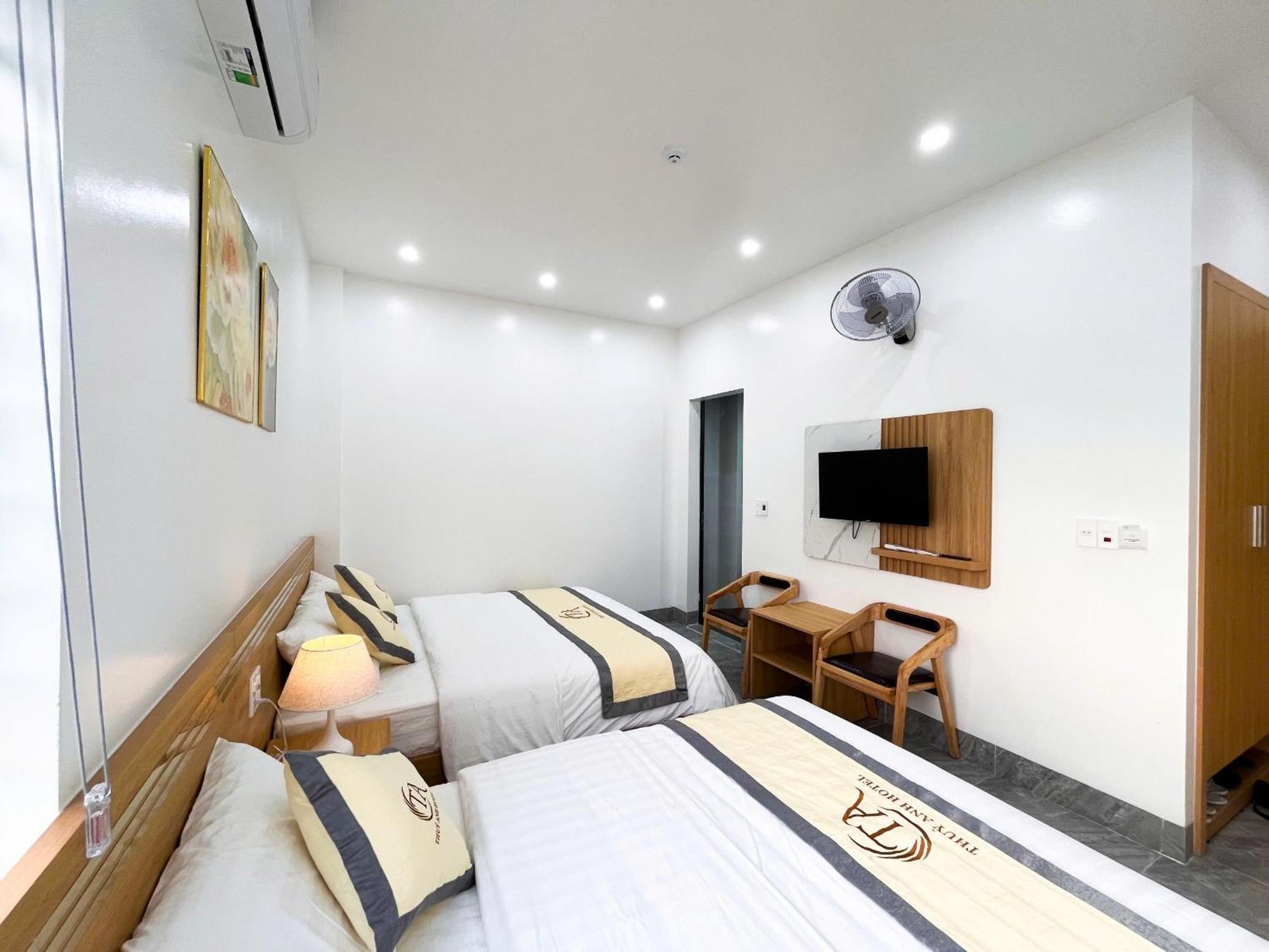 Thuy Anh Hotel ハザン エクステリア 写真