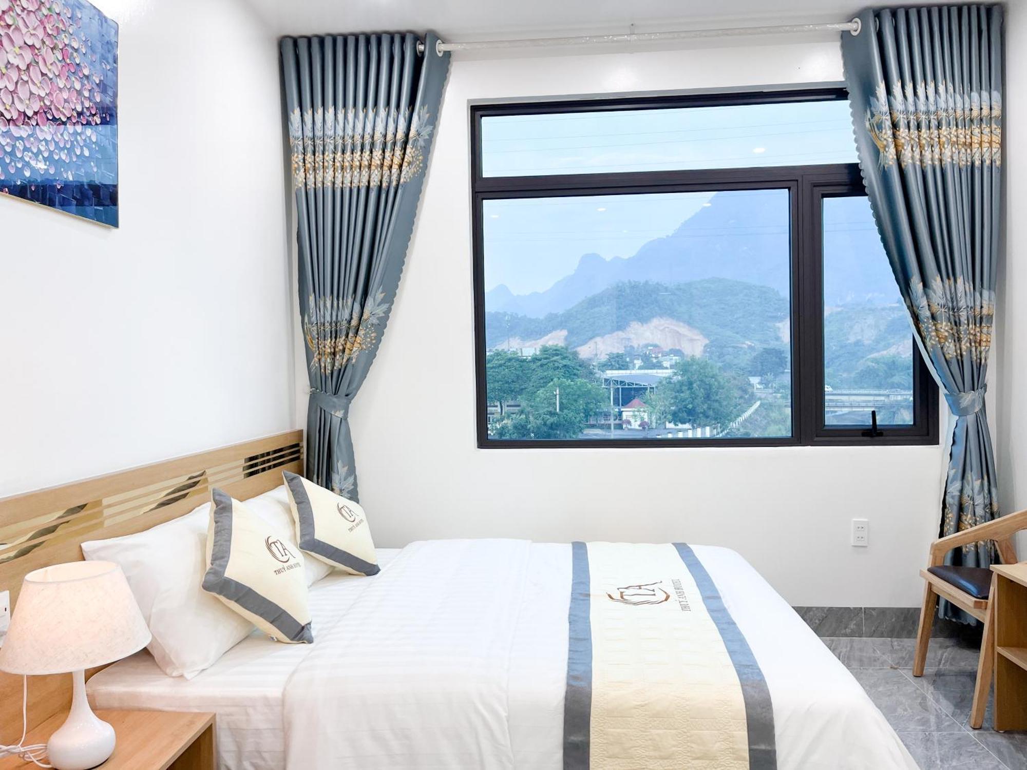 Thuy Anh Hotel ハザン エクステリア 写真